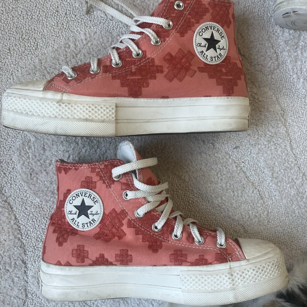 Converse Wmns Orange Patterned Platform Hightop S… - image 1